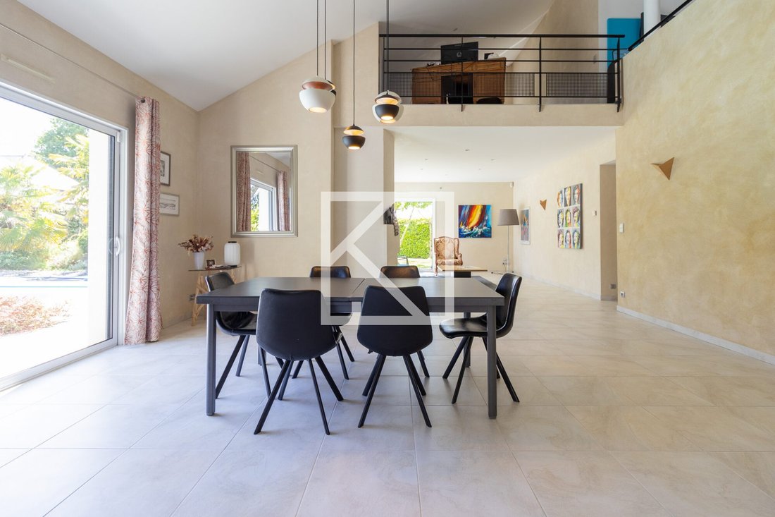 House in Liberation, Cholet, France 3 - 18032660