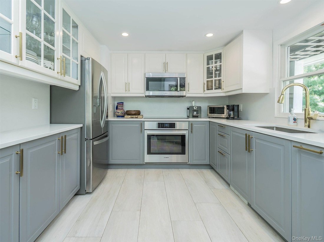 House in Quogue, New York, United States 5 - 18029832