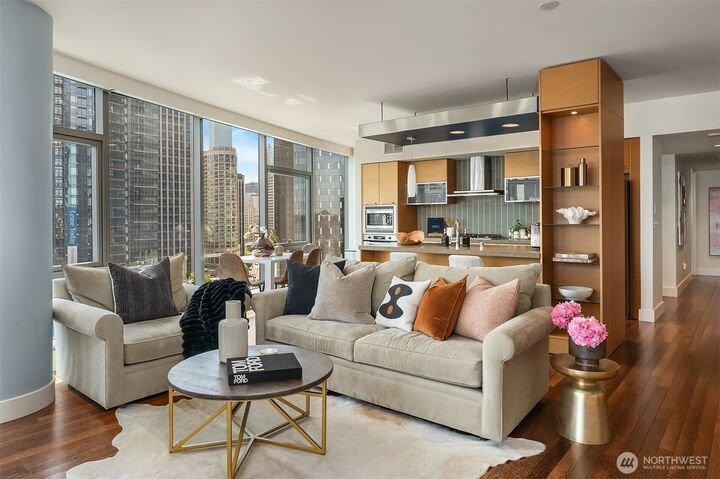 Condo in Seattle, Washington, United States 1 - 18032833