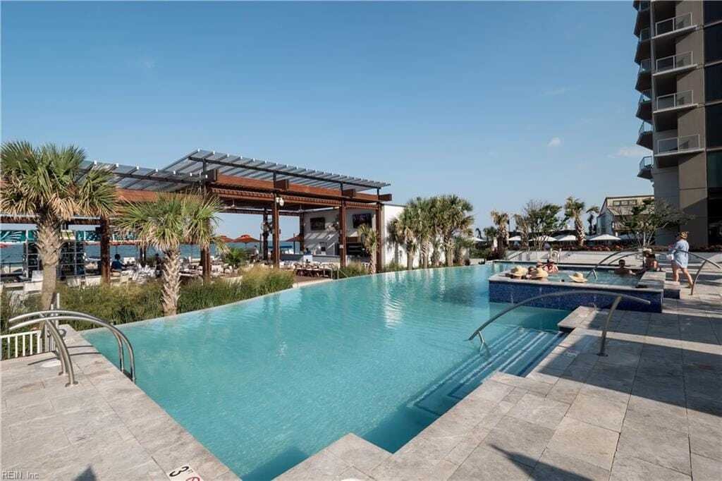 Condo in Virginia Beach, Virginia, United States 5 - 18029428