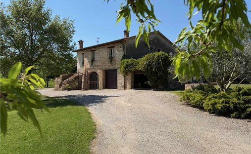 Country House in Marsciano, Umbria, Italy 1