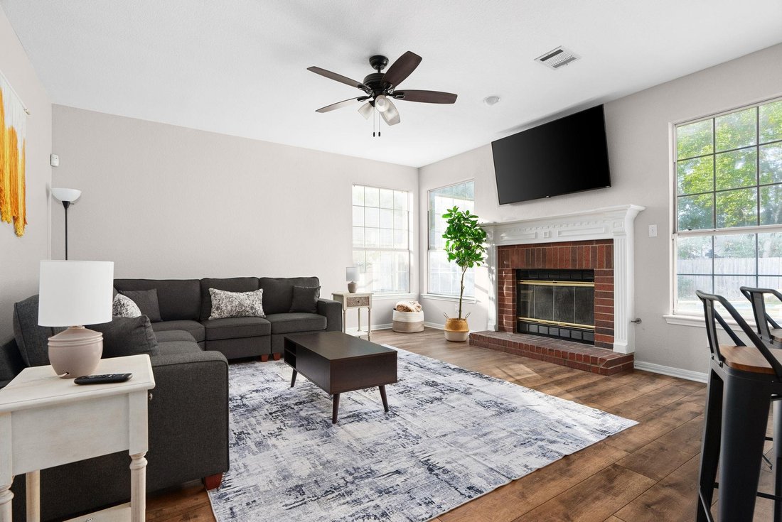 House in Pflugerville, Texas, United States 5 - 18029758