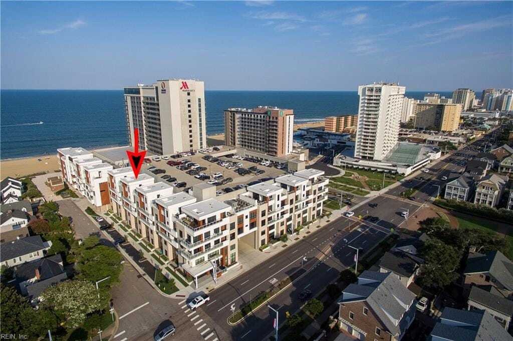 Condo in Virginia Beach, Virginia, United States 1 - 18029428