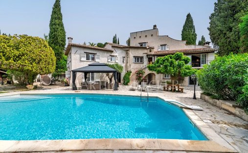 House in Mougins, Provence-Alpes-Côte d'Azur, France 1