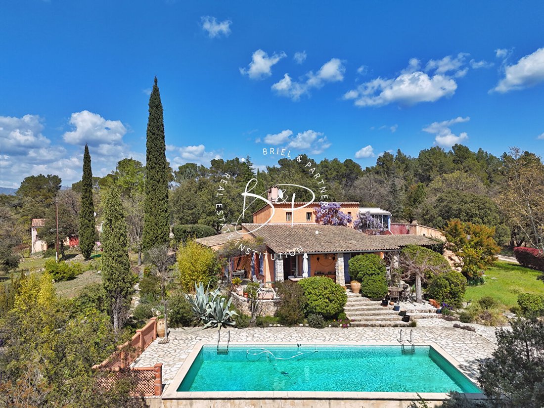Villa in Entrecasteaux, Provence-Alpes-Côte d'Azur, France 3 - 18027757