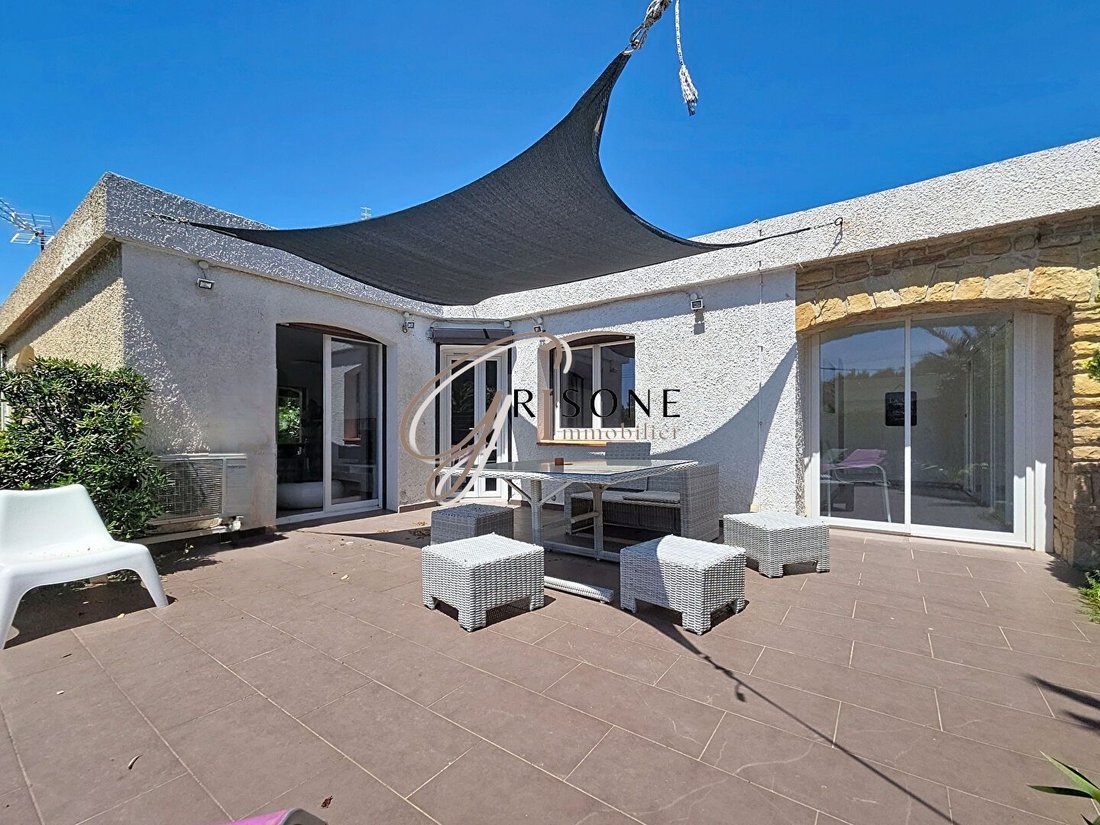 Villa in Le Fort, Six-Fours-les-Plages, France 1 - 18026542
