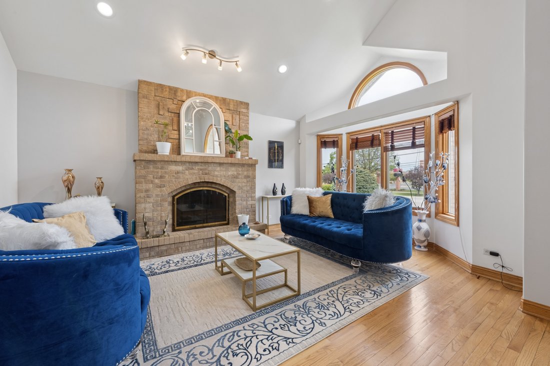 House in Niles, Illinois, United States 5 - 18027227