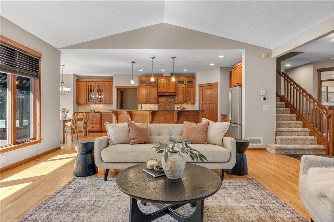 House in Lakeville, Minnesota, United States 5 - 18030946