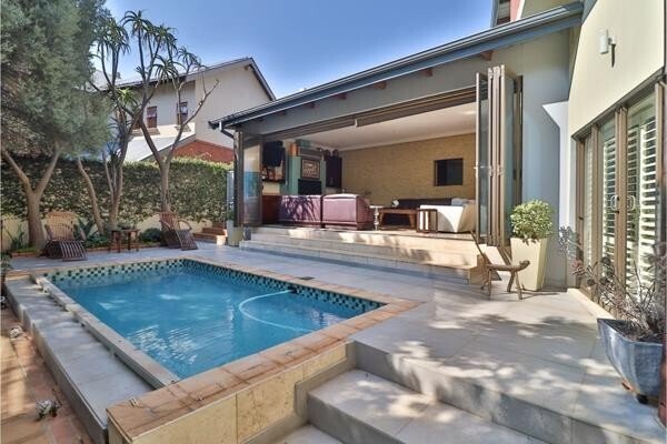 House in Monument Park, Gauteng, South Africa 2 - 18031371