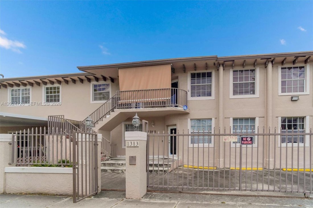 House in Miami, Florida, United States 1 - 18029250