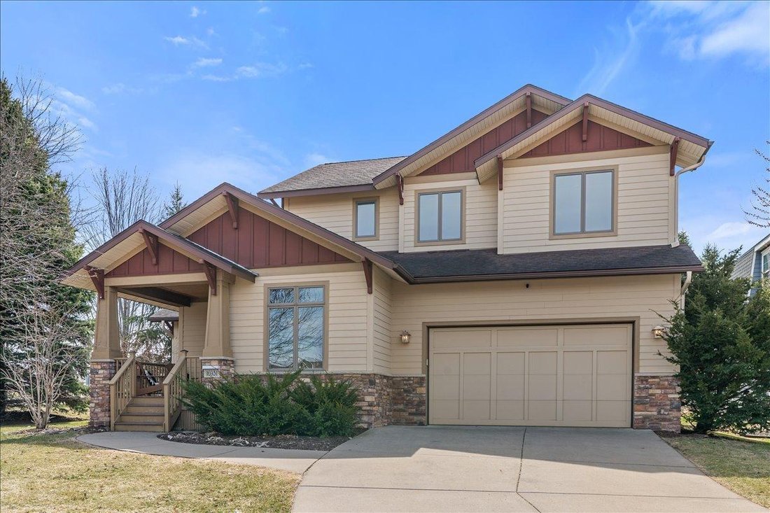 House in Lakeville, Minnesota, United States 1 - 18030946