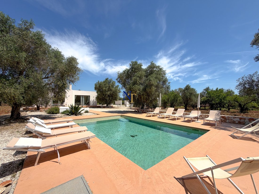 Villa in San Vito dei Normanni, Apulia, Italy 4 - 18025847