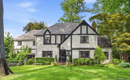 House in Great Neck, New York, United States 1