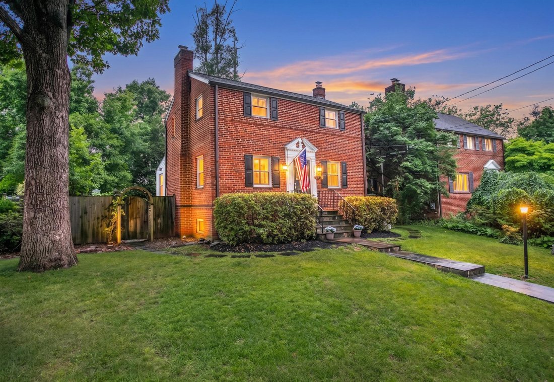 House in Chevy Chase, Maryland, United States 2 - 18030847
