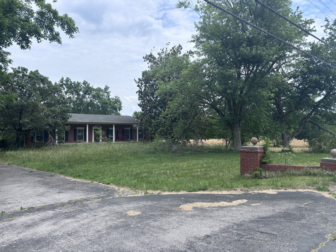 House in Westmoreland, Tennessee, United States 1 - 18029338