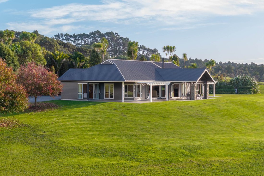House in Auckland, Auckland, New Zealand 1 - 18032776