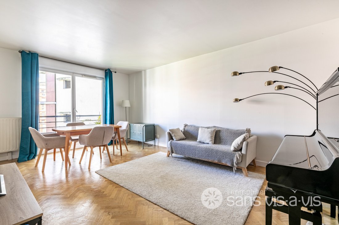 Apartment in Hôtel de Ville, Courbevoie, France 1 - 18029513
