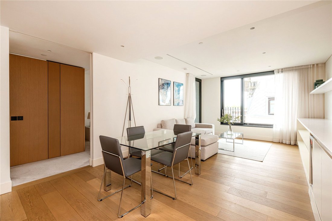 Apartment in Fitzrovia, Camden, England 1 - 18028614