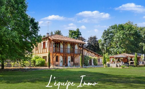 Estate in Gimont, Occitania, France 1
