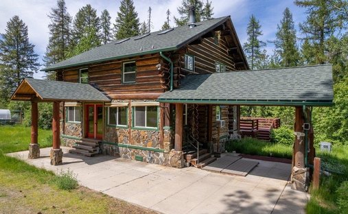 House in Newport, Washington, United States 1