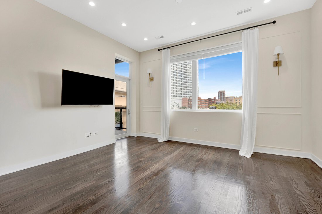 Condo in Chicago, Illinois, United States 4 - 18030274
