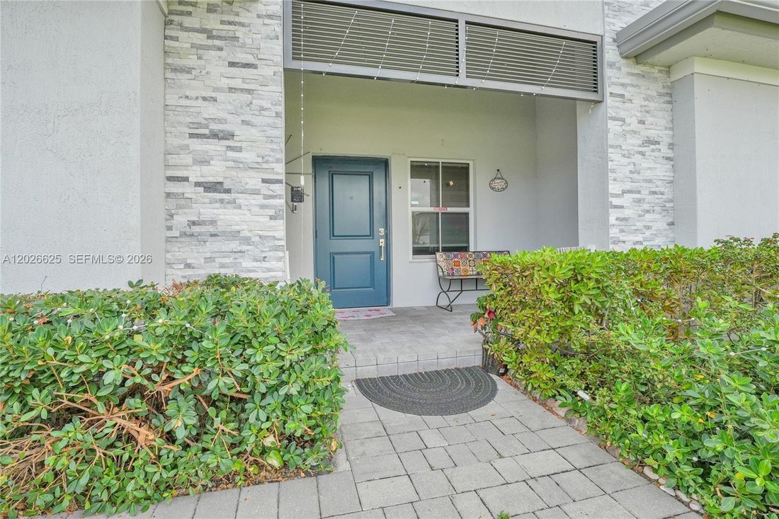 House in Miami, Florida, United States 2 - 18026037