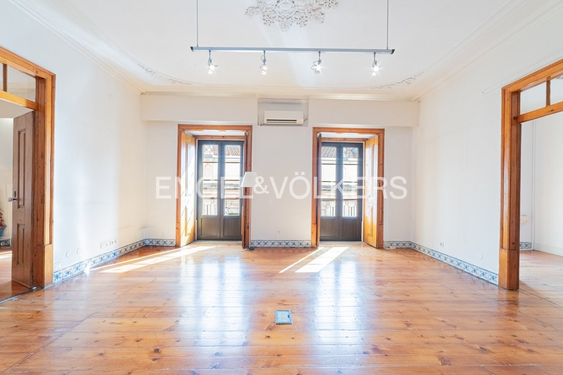 Apartment in Santo Antonio, Lisbon, Portugal 3 - 18027608