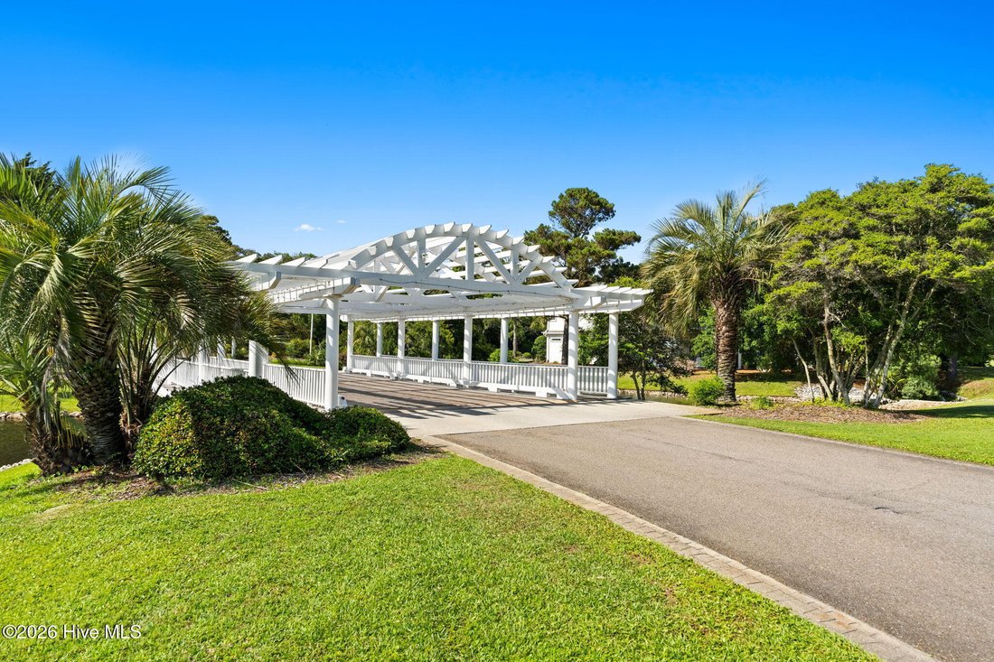 House in Oak Island, North Carolina, United States 4 - 18028946