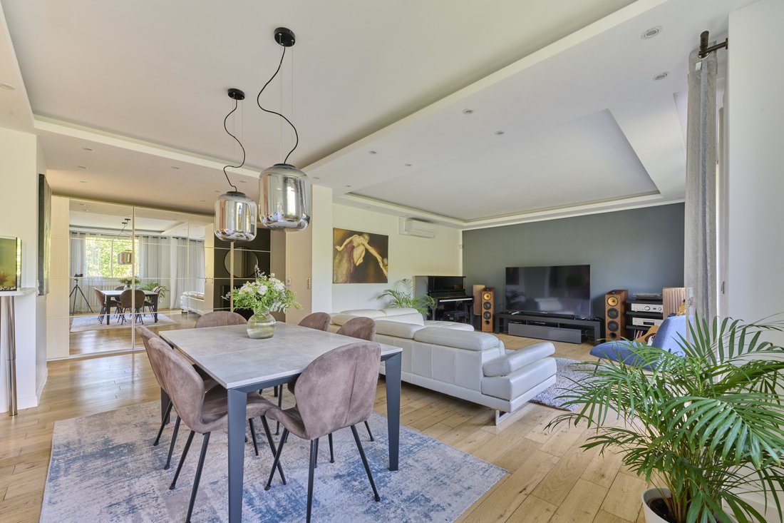 Apartment in La Plaine des Sablons, Neuilly-sur-Seine, France 5 - 18026343