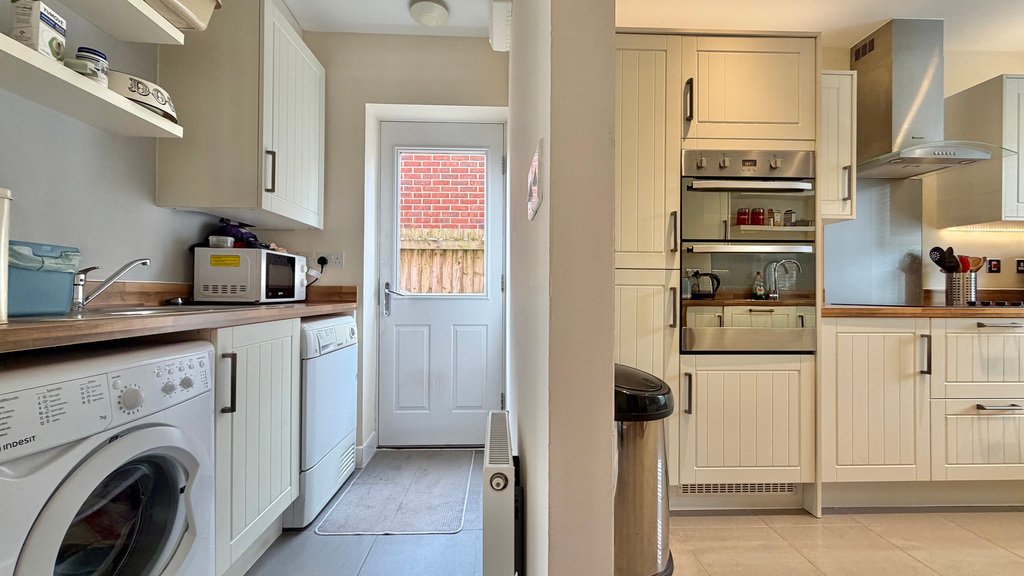 House in Wellington, England 4 - 18027401
