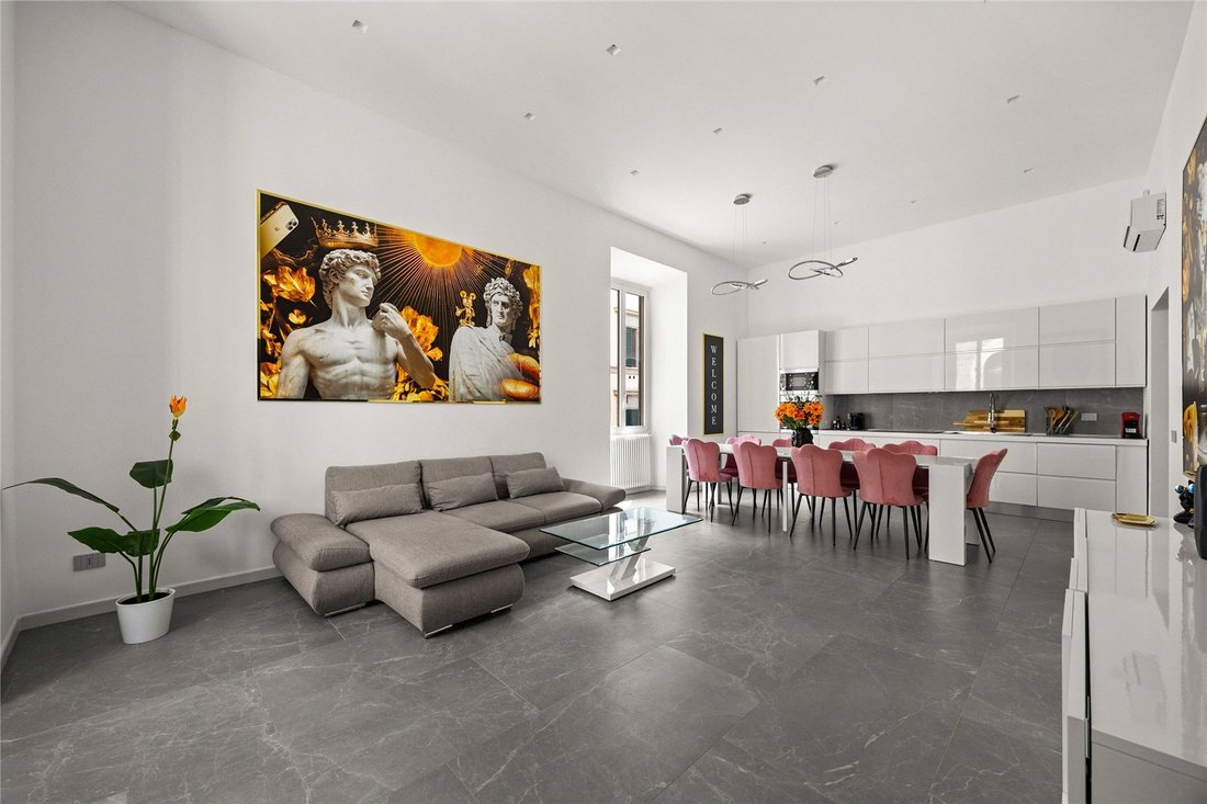 Apartment in Center, Florence, Tuscany 2 - 18027346