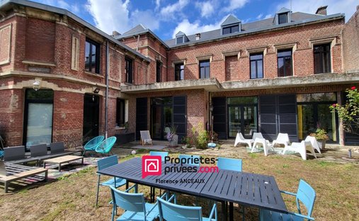 Villa in Saint-Quentin, Hauts-de-France, France 1