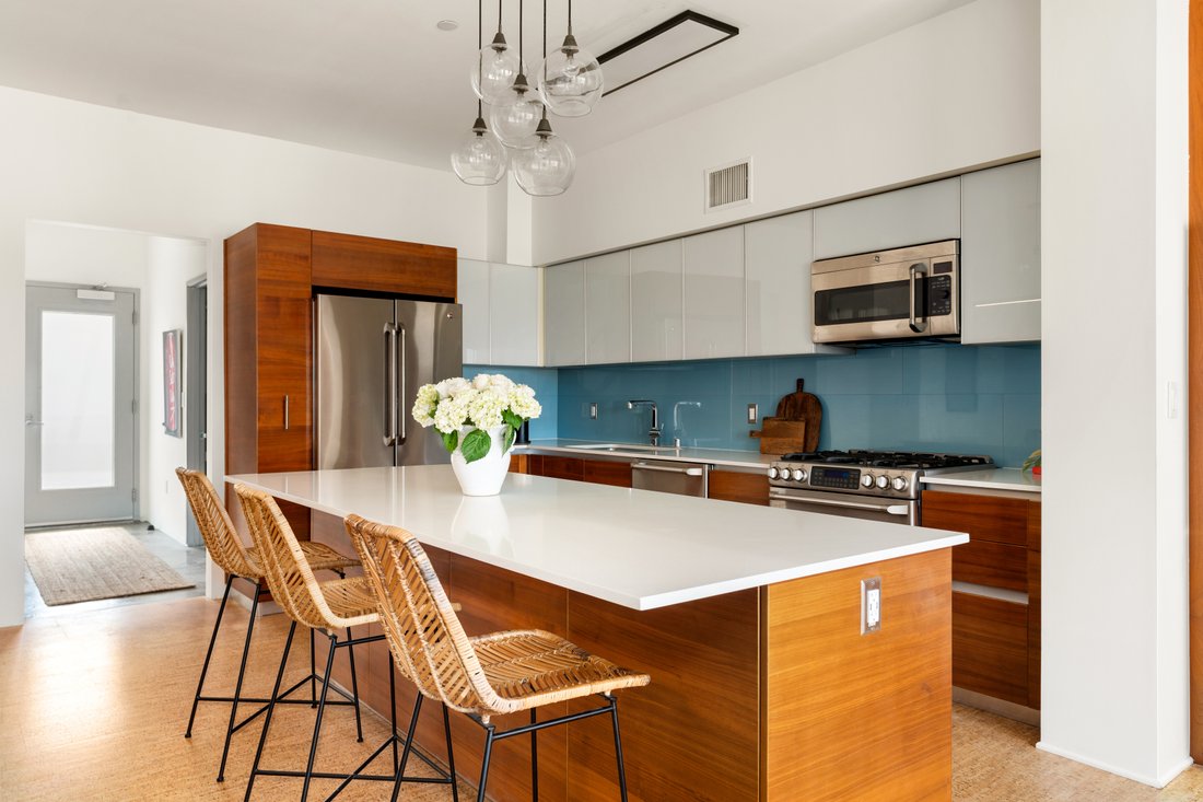 Condo in Los Angeles, California, United States 4 - 18029153