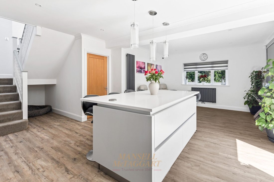 House in Forest Row, England 2 - 18030877