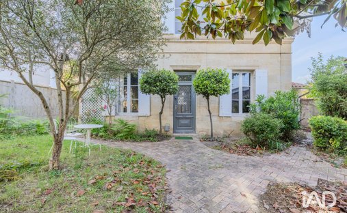 House in Saint Bruno-Saint Augustin, Bordeaux, France 1