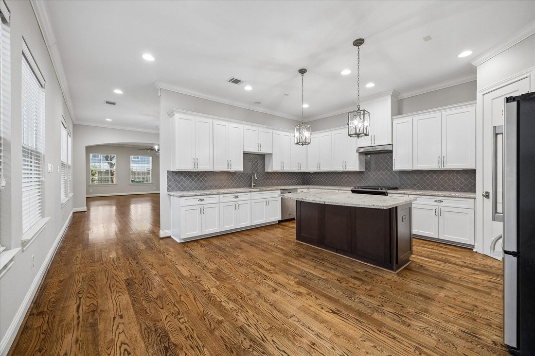 House in Houston, Texas, United States 5 - 18030797
