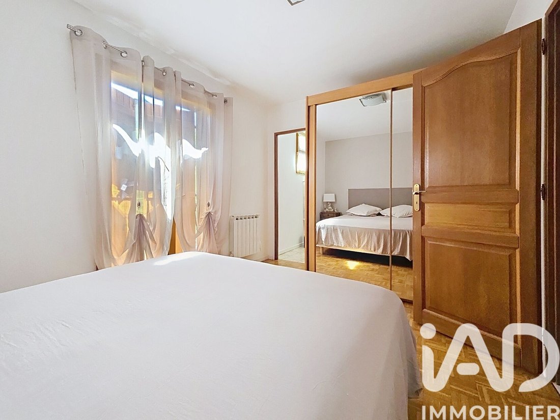 House in Guy Mocquet-Jean Mermoz, Gournay-sur-Marne, France 5 - 18035534