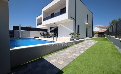 Maison à Vodice, Comitat de Šibenik-Knin, Croatie 1
