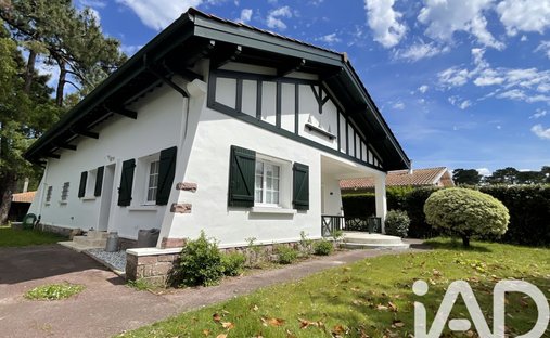 House in Bouhebe, Capbreton, France 1
