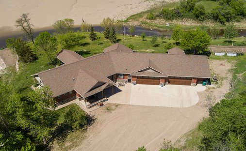House in Washburn, North Dakota, United States 1