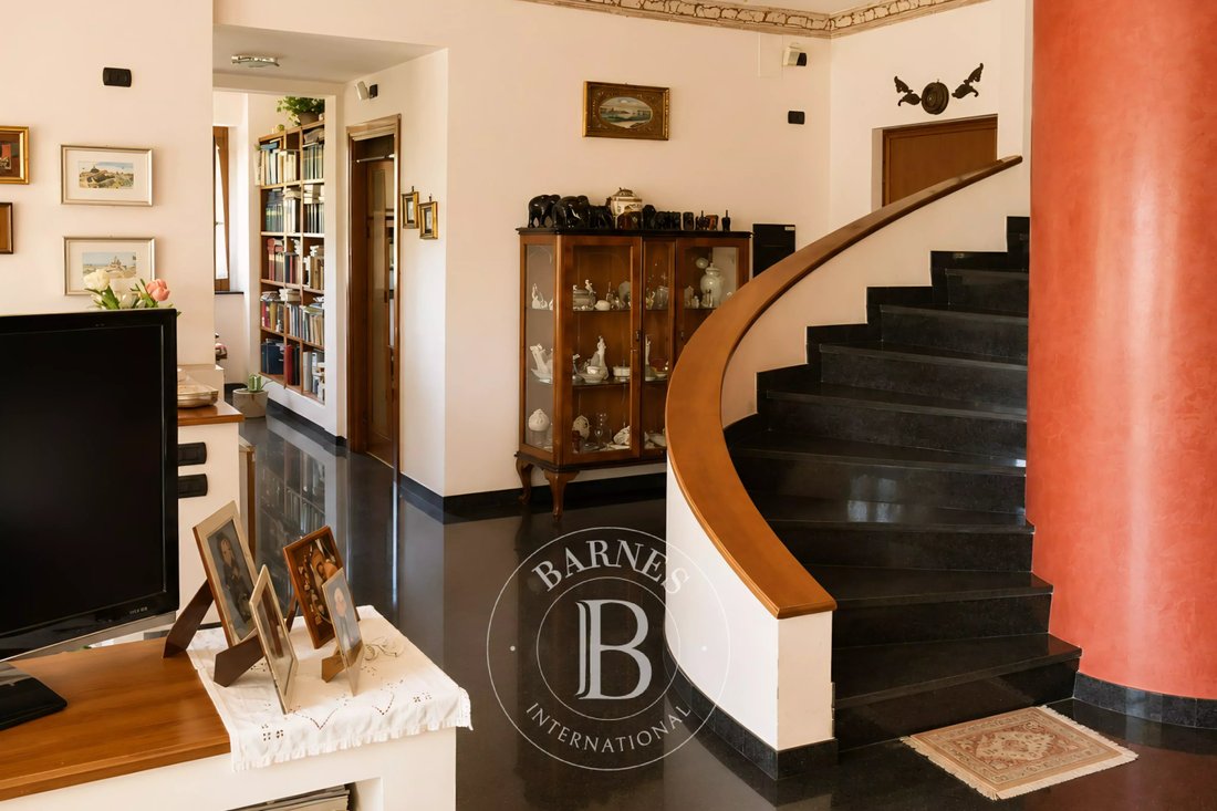 Villa in Infernetto, Rome, Lazio 5 - 18027522