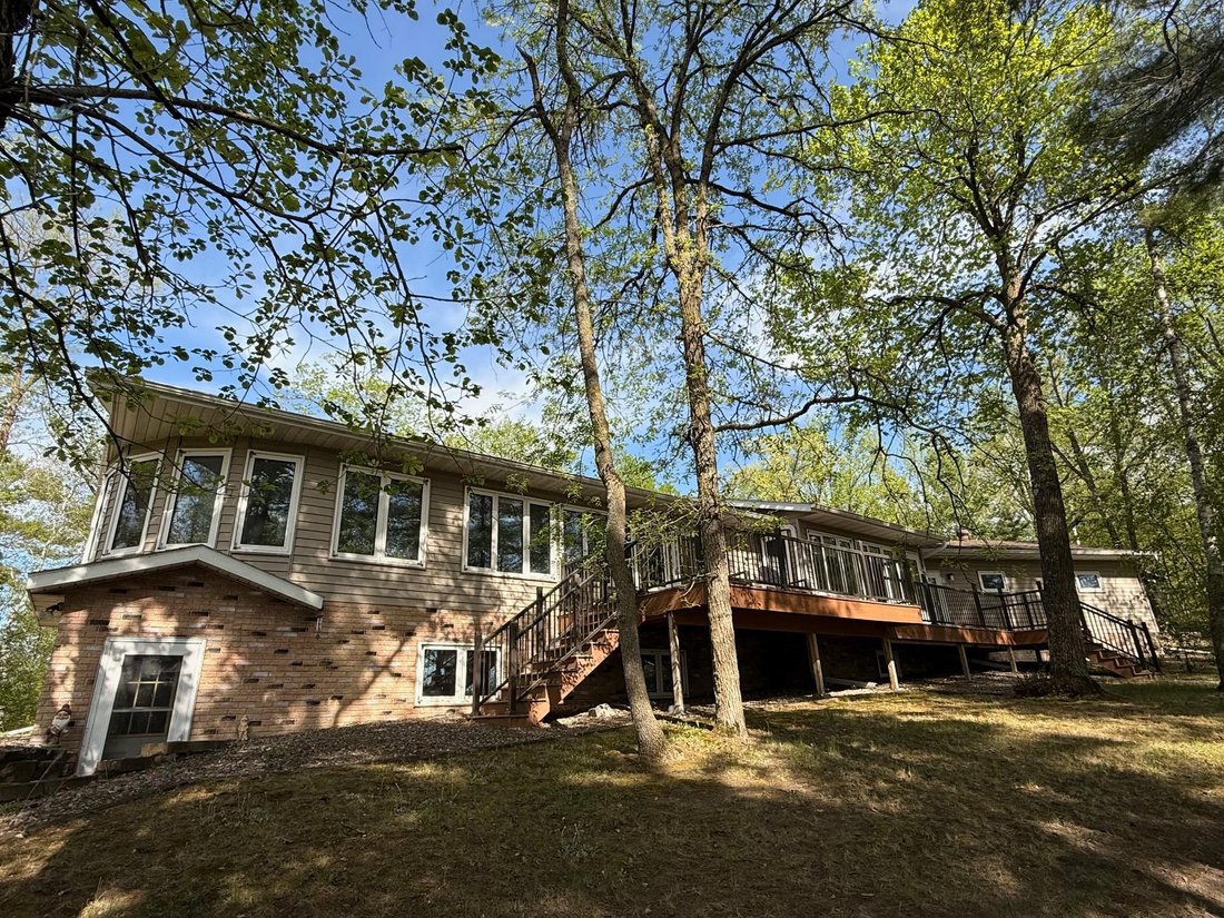 House in Nevis, Minnesota, United States 1 - 16112933