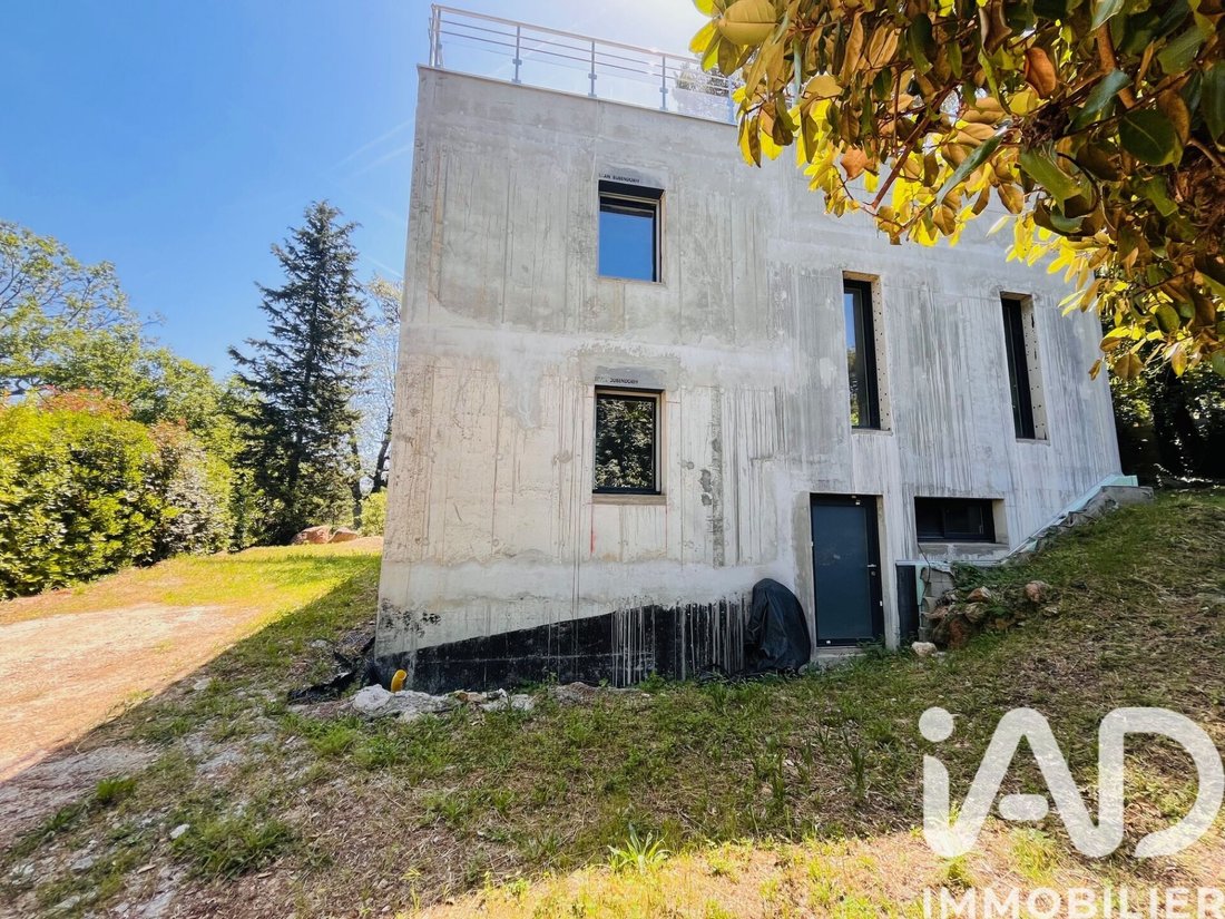 Casa en Valbonne, Provenza-Alpes-Costa Azul, Francia 2 - 18035504