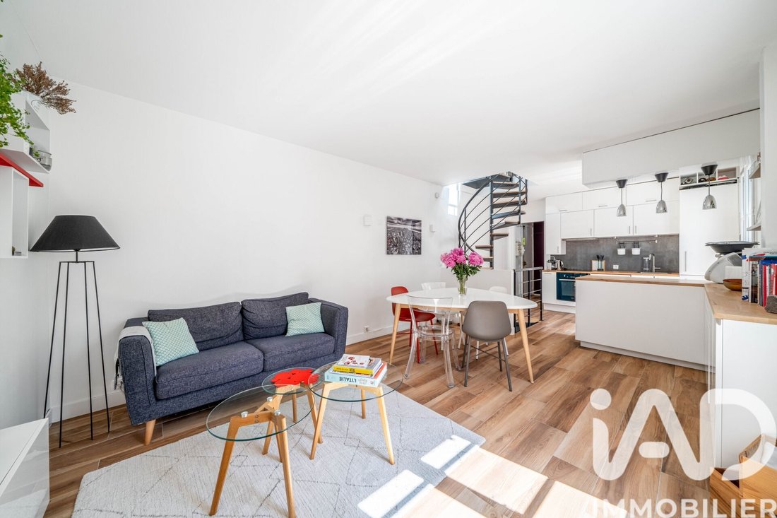 Apartment in La Garenne-Colombes, Ile-de-France, France 2 - 18035825