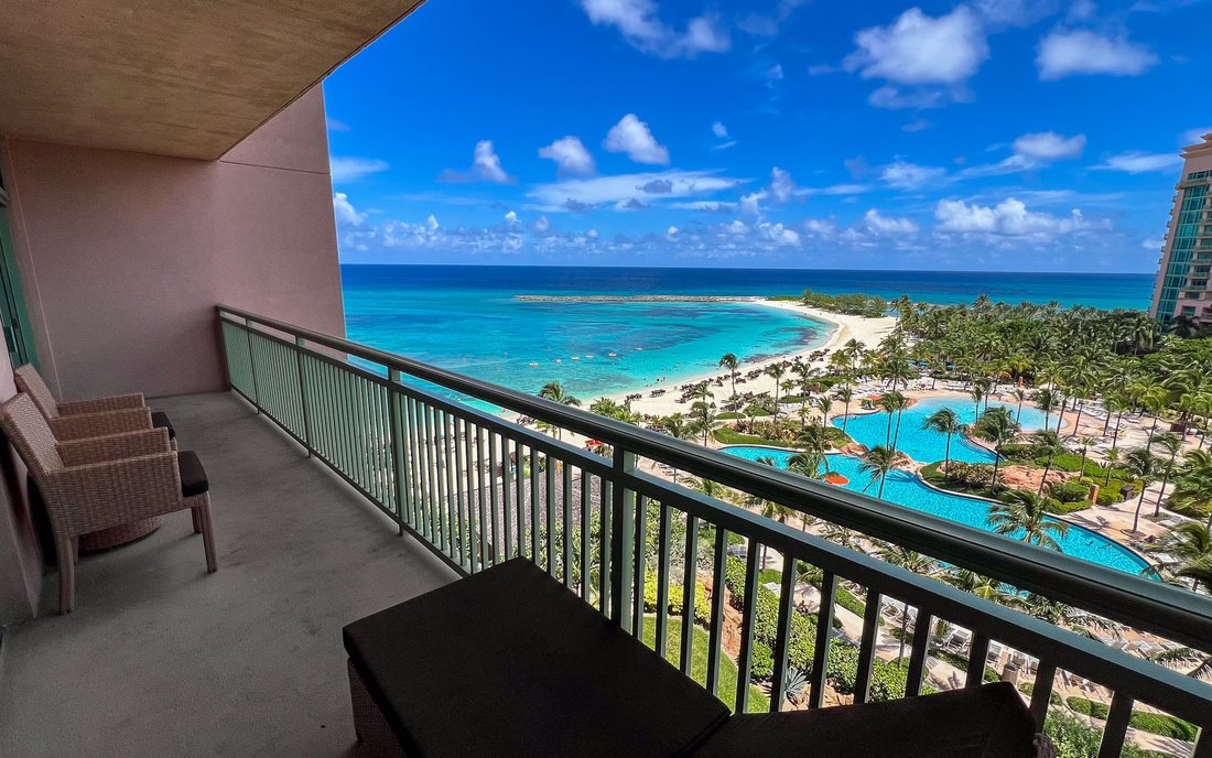 Apartment in Paradise Island, New Providence, The Bahamas 1 - 18031269