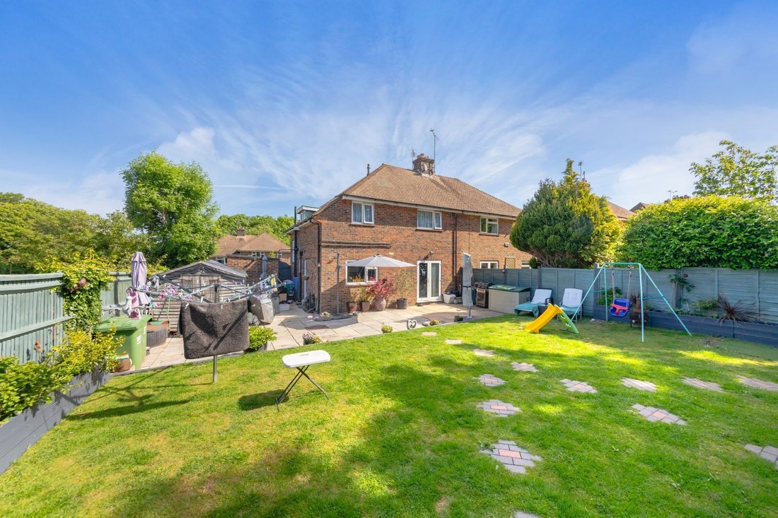 House in Lewes, England 1 - 18031038