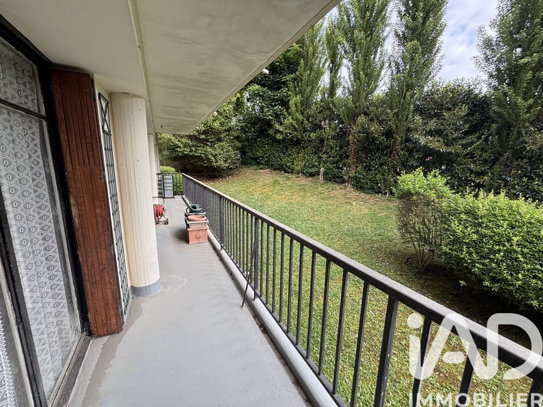 Apartment in Thierry-Saint-Cloud, Ville-d'Avray, France 2 - 18035517