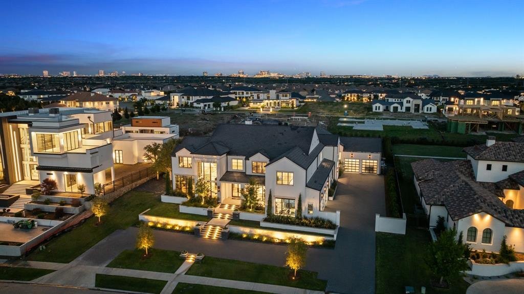 House in Frisco, Texas, United States 1 - 18030402