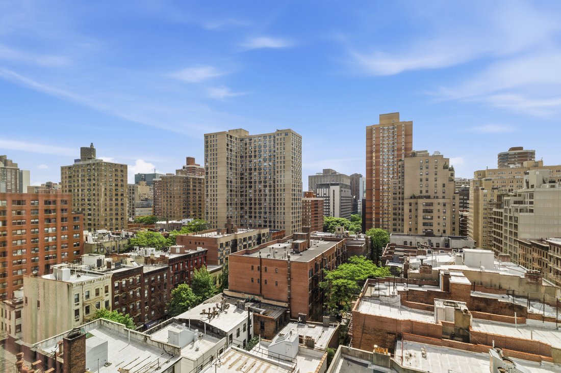 Co Op in New York, New York, United States 2 - 18032760