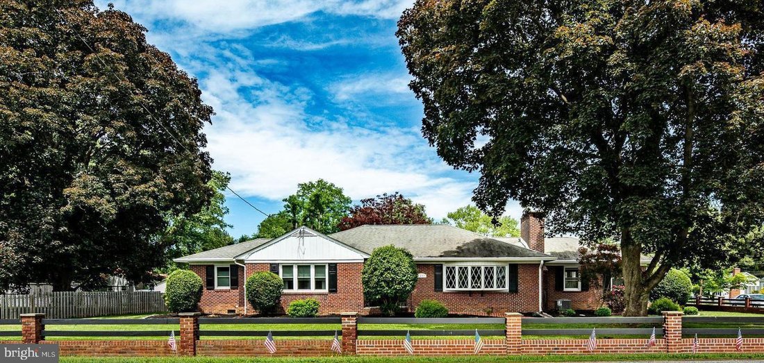 House in Boothwyn, Pennsylvania, United States 1 - 18032421
